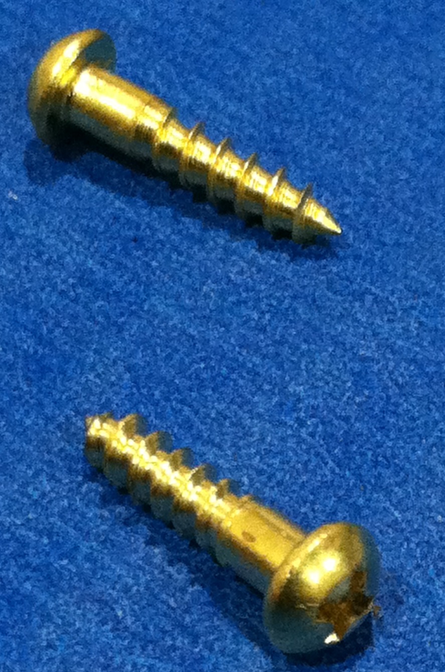 RWBP0204 - #2 x 1/4 phillips - Round Head Wood Screws - Brass 100 pcs/pkg
