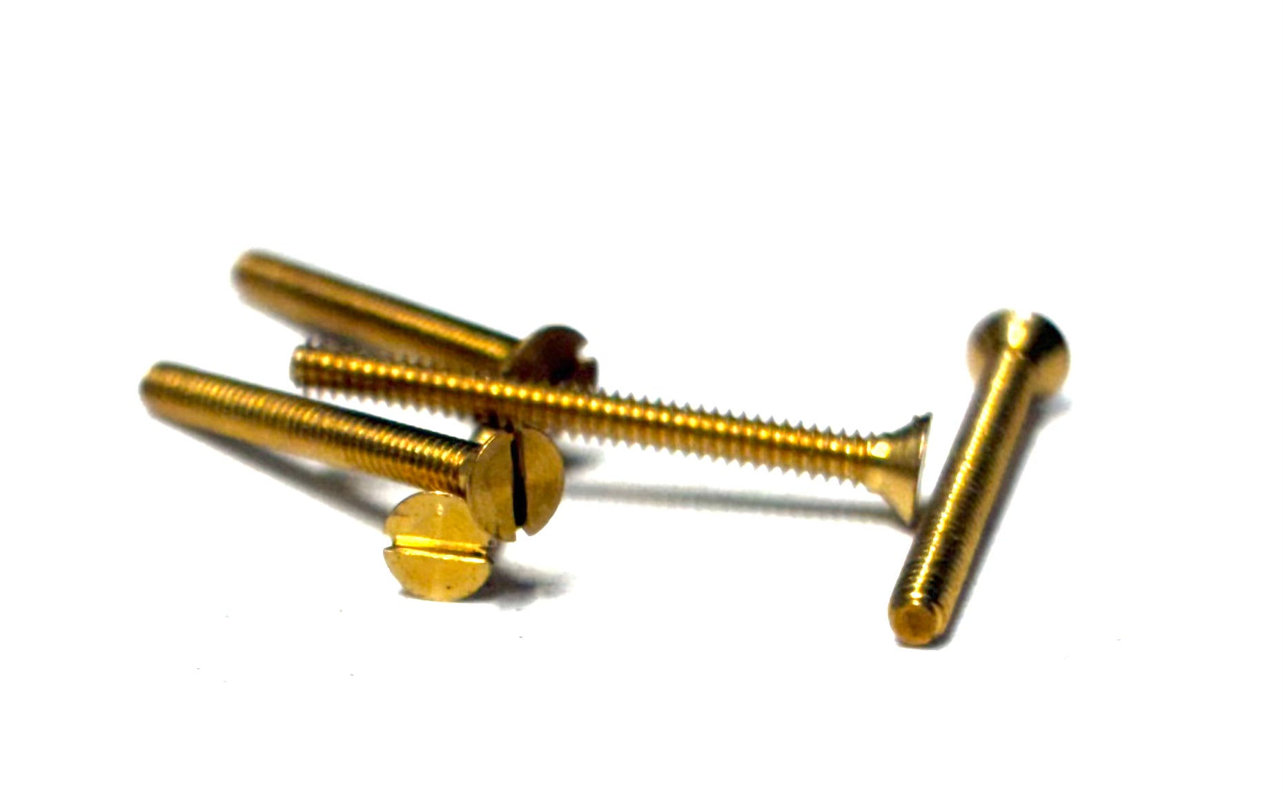 (FMB00908) BRASS FLAT HEAD MACHINE SCREW 00-90 X 1/2 - 20 pcs/pkg